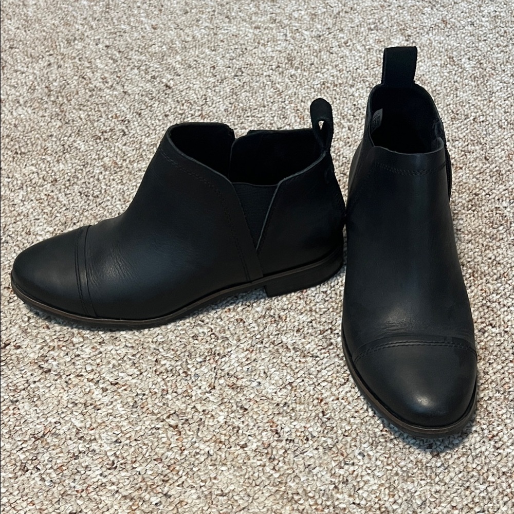 Toms Black Leather Ankle Booties